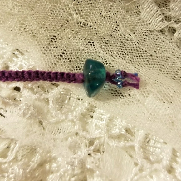 Handmade Micro Macrame Bracelet - Picture 4 of 4