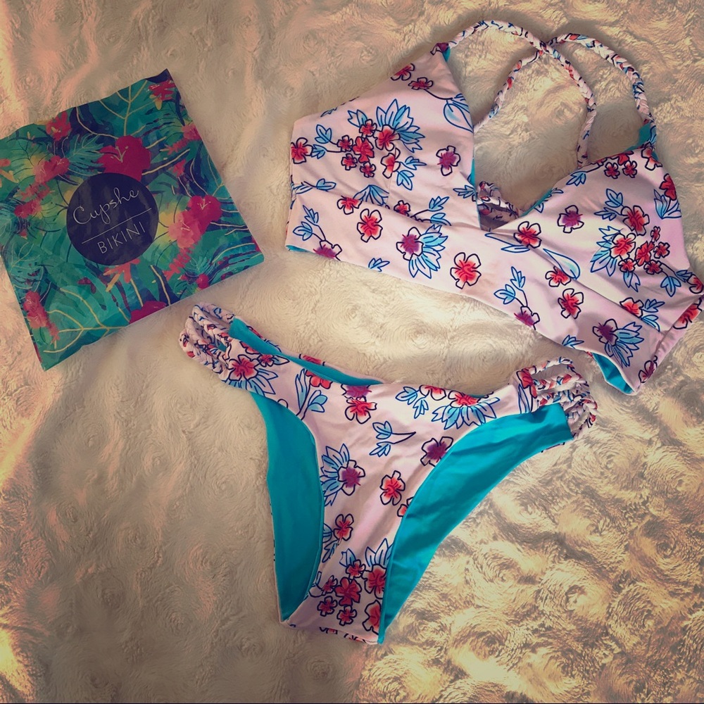 Cupshe Reversible Bikini