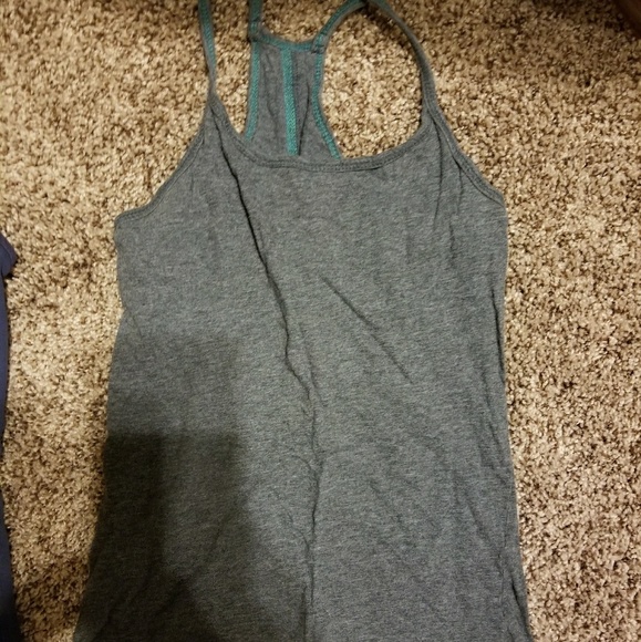 Tank top - Picture 1 of 1