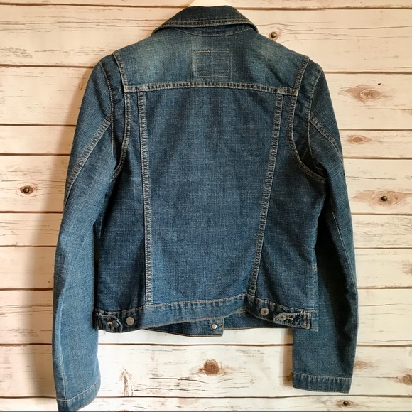 LEVI STRAUSS Classic Denim Jacket - Picture 3 of 8