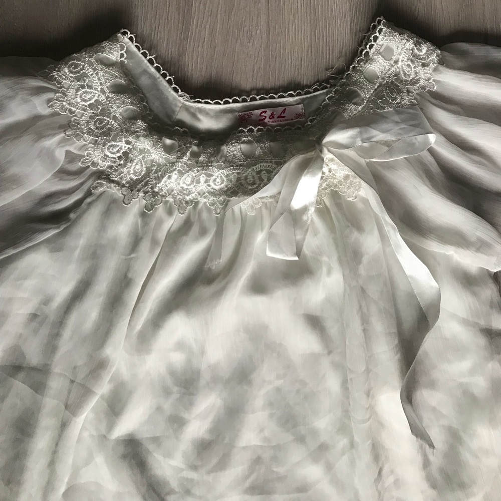 Cream Chiffon top - size small