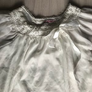 Cream Chiffon top - size small