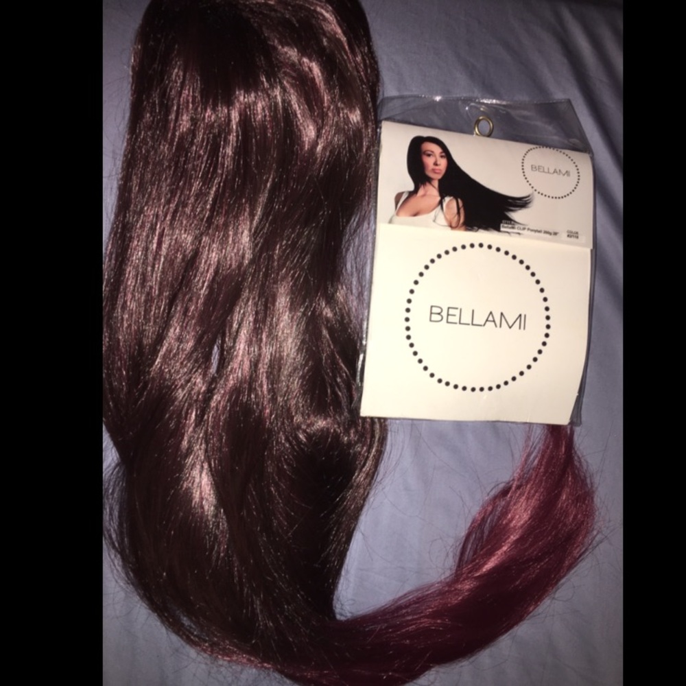 Bellami 200g 28inch pony tail (synthetic hair)