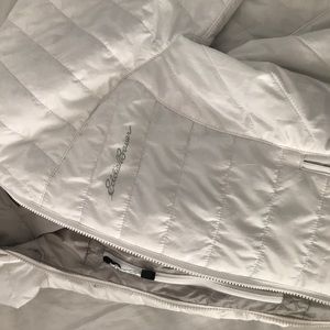 BRAND NEW Eddie Bauer reversible puffer jacket