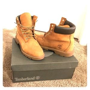 Size 8.5 wheat timberlands