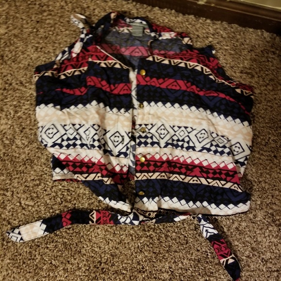 Crop top - Picture 1 of 1