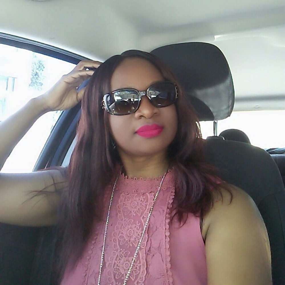 Meet your Posher, Marie