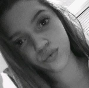 Meet your Posher, Savannah