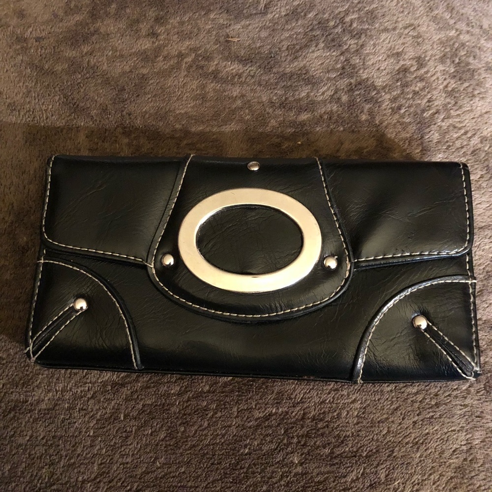 Wallet w/ cool metal hardware 😎