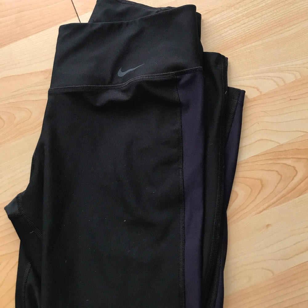 Nike leggings