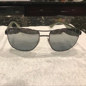 Ray Ban RB3533 Polarized Sunglasses