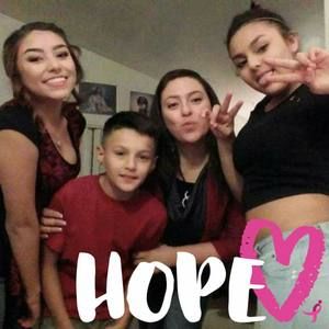 Meet your Posher, Salina