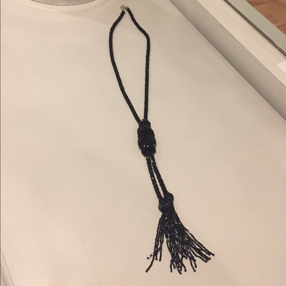 Tassel bead necklace