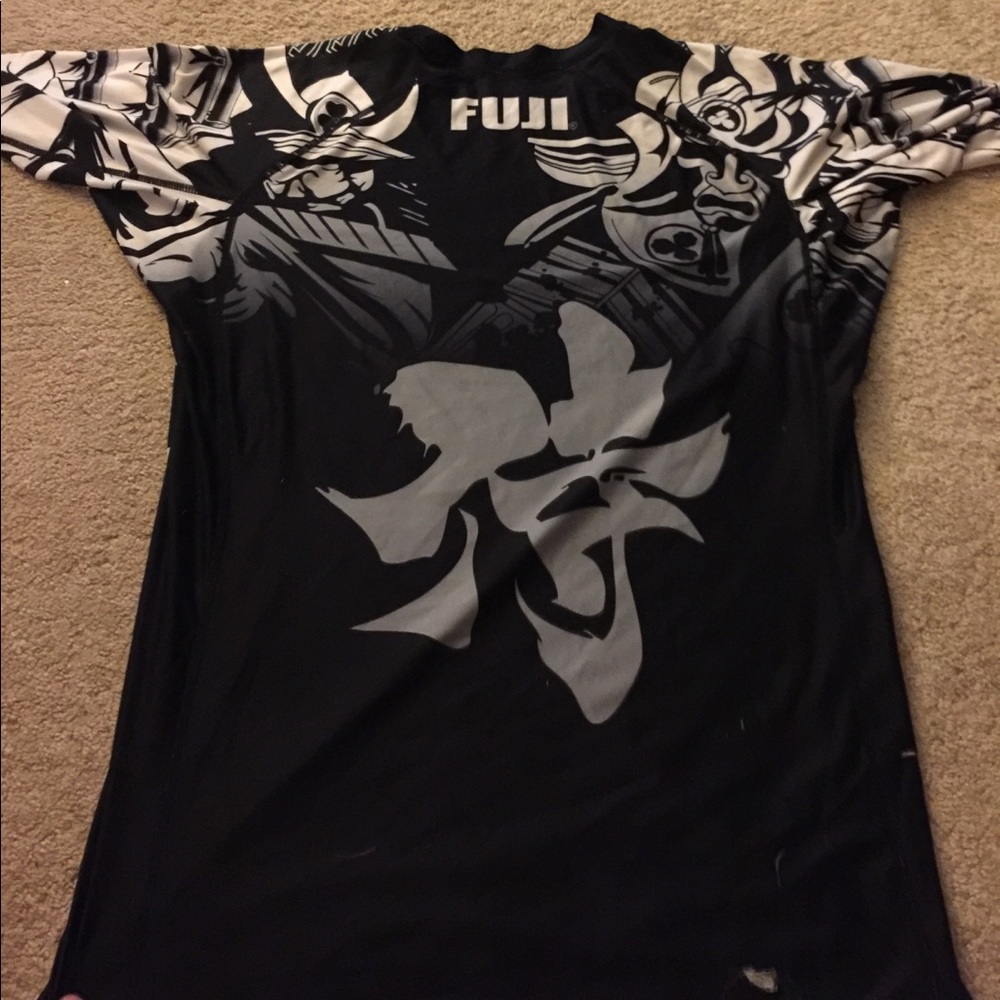 Fuji samurai rashguard large - Picture 2 of 2