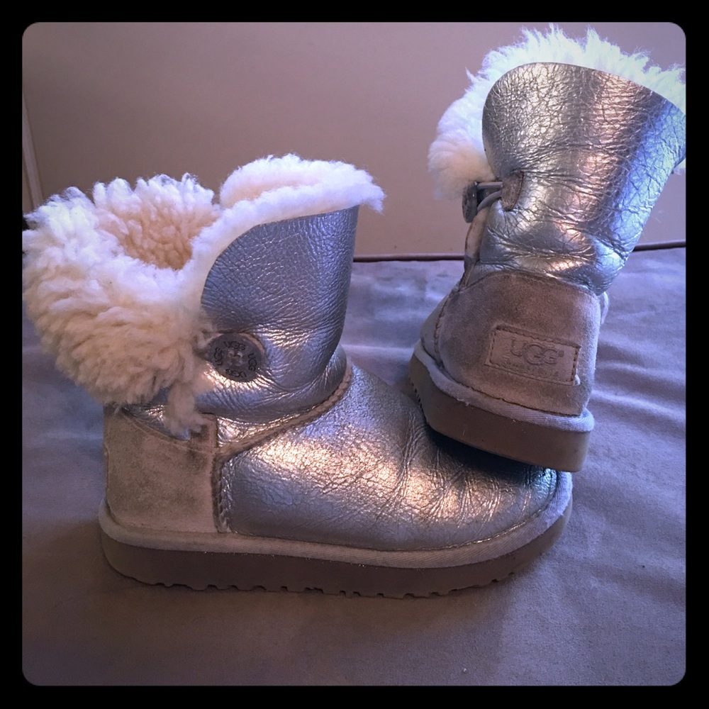 Ugg Bailey Button boots