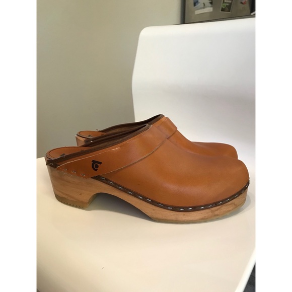 tretorn clogs