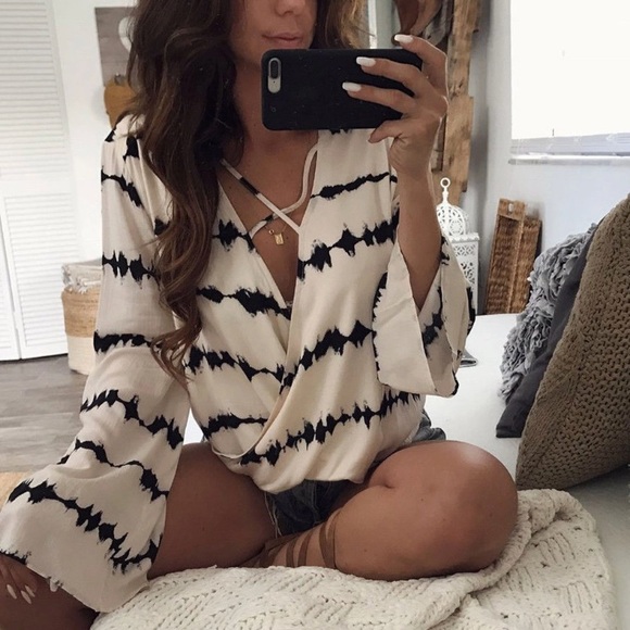 Tops - Navy White Chiffon Blouse