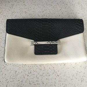 Brand new Vince Camuto wristlet/clutch