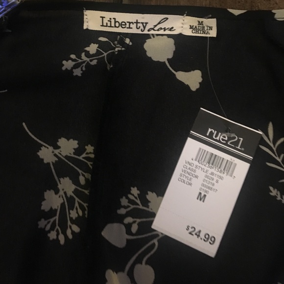 Liberty Love kimono - Picture 3 of 3