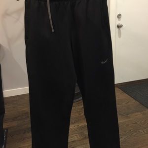 Nike black men’s sweatpants