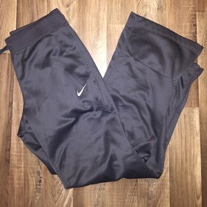 nike therma-fit sweatpants