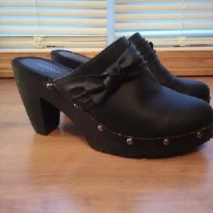 Gitano brand black High Heel studded clogs/bow