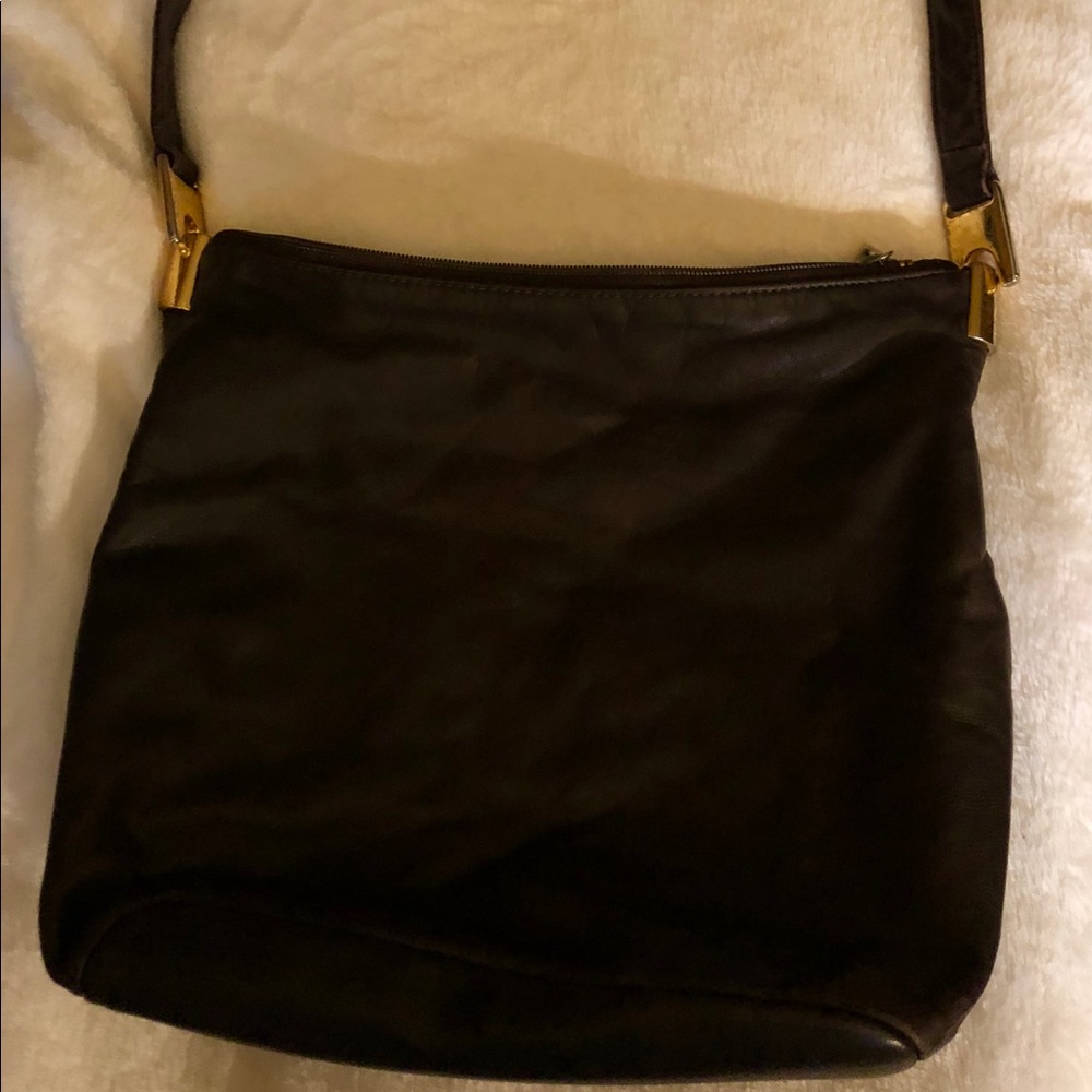 FLASH SALE 🐞DKNY brown leather