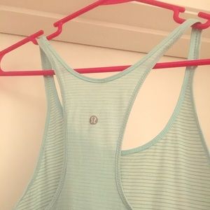 Lululemon workout tank