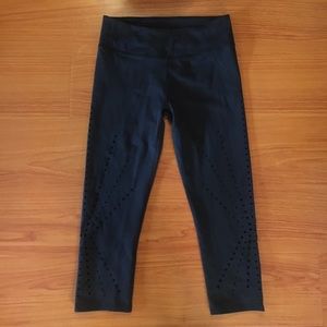 Fabletics Capris