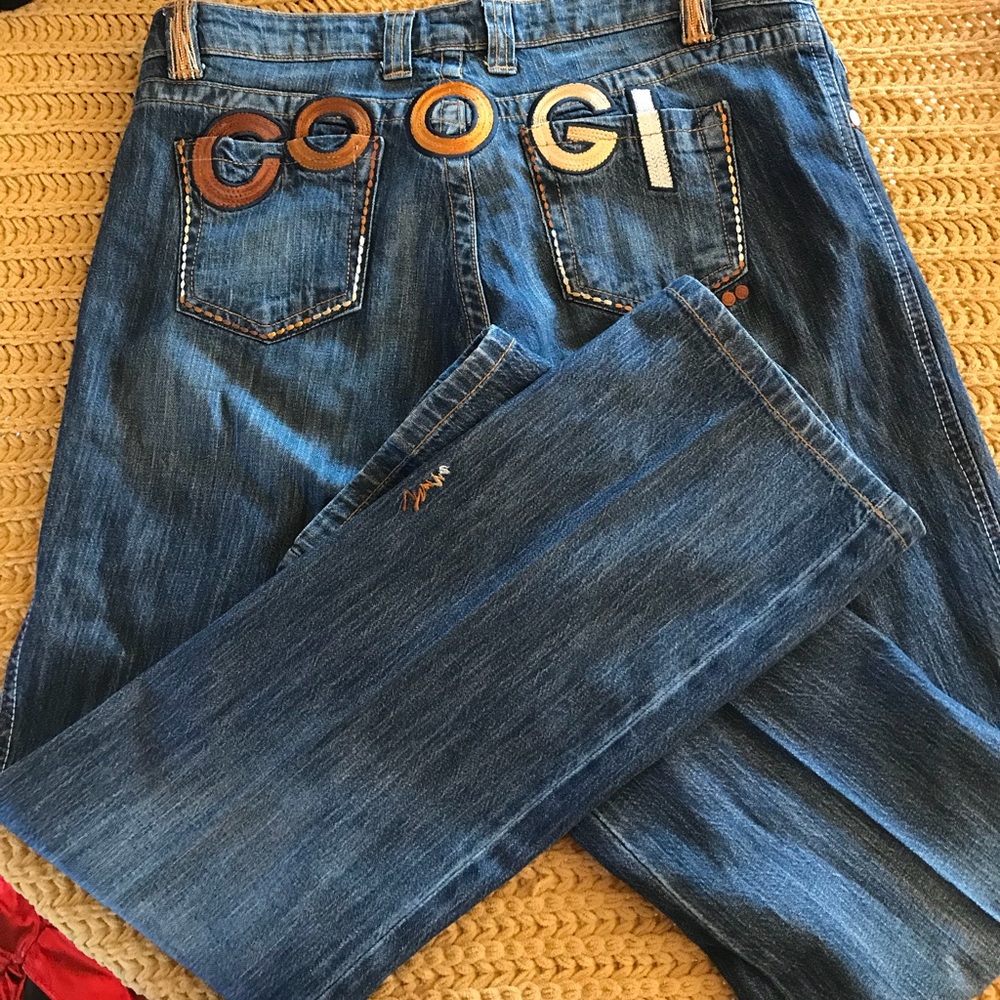 Coogi woman’s jeans 13/14