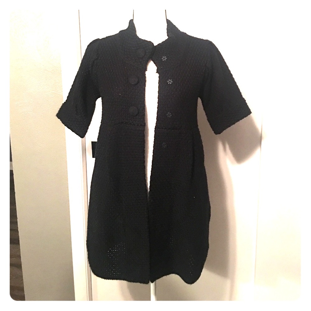 Black short sleeve cardigan