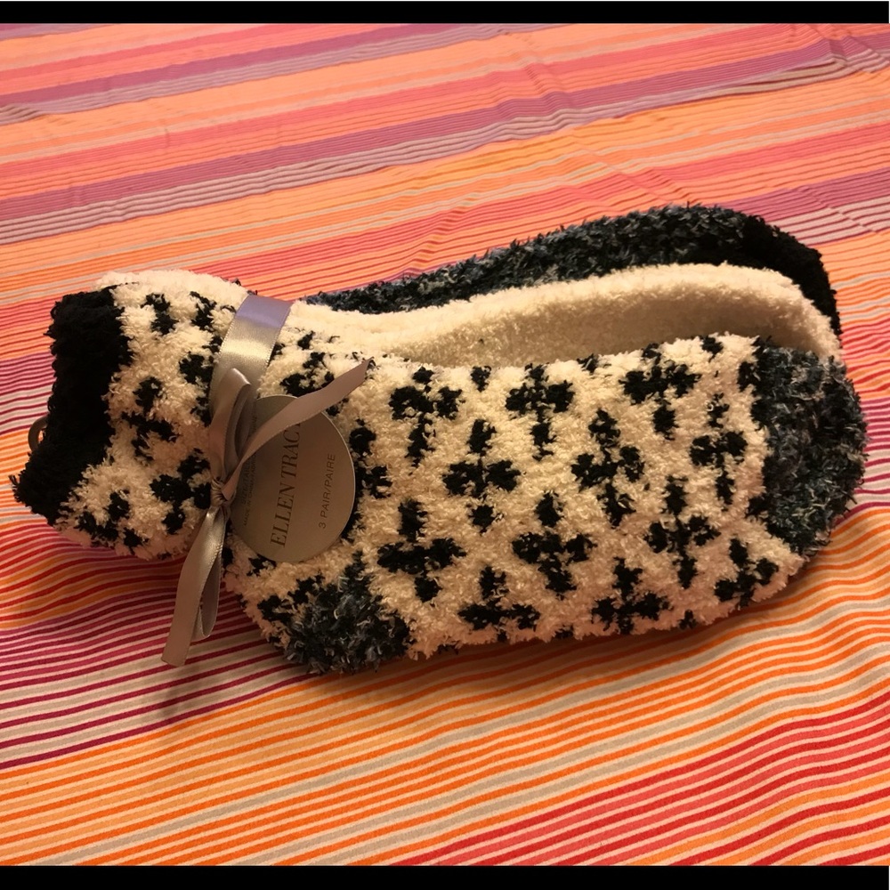 3 Pairs of Fuzzy Socks