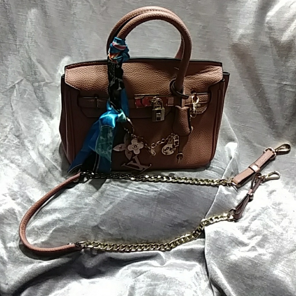 PINK TOP HAND TOTE (LV KEY HERMES CHARMS TWIL-NFS)