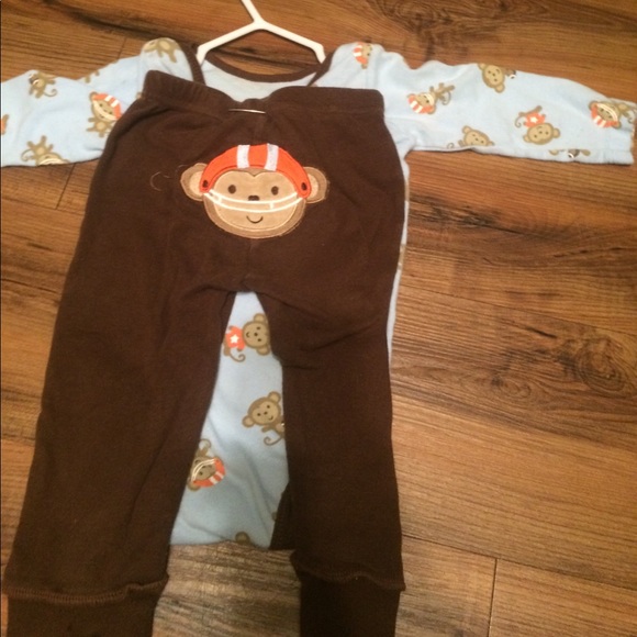 Football monkey outfit - Picture 2 of 2