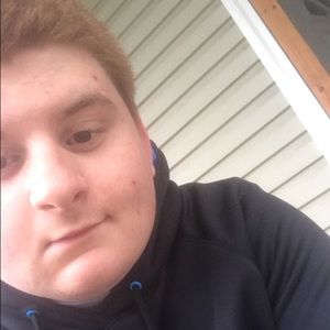 Meet your Posher, Logan