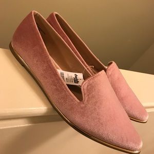 Velvet Flats.