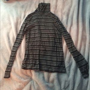 Striped turtle neck