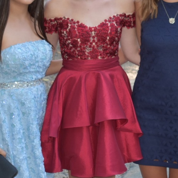 Red short homecoming dress Sz 2 by Camille - Picture 2 of 8