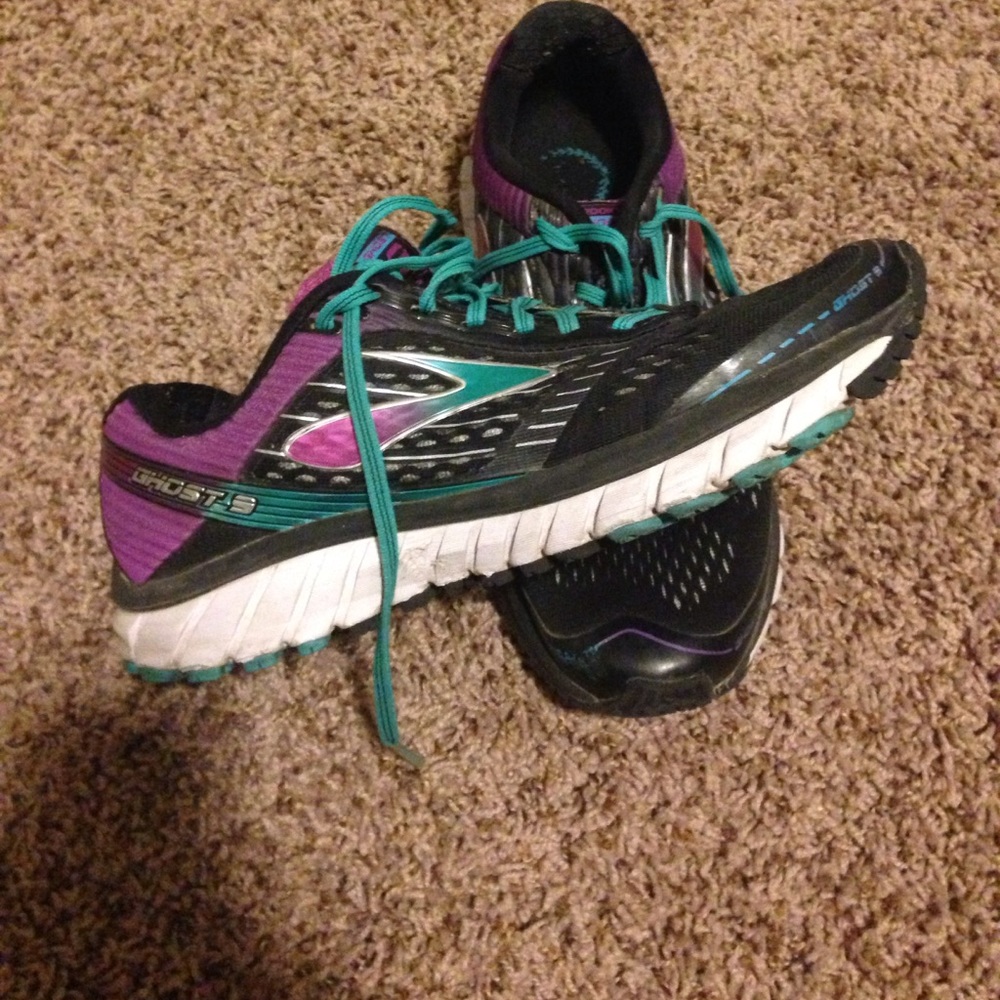 Brooks RUNNING SHOES