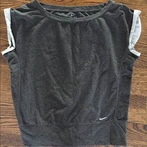 Nike Short Sleeve Crew Neck Lightweight Sweatshirt