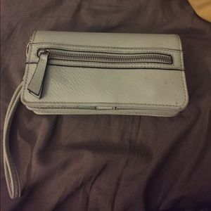 Wristlet wallet