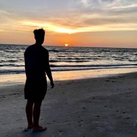 Meet your Posher, Sam - Picture 1 of 1