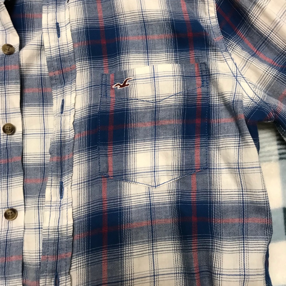 Hollister Shirt - Picture 3 of 3