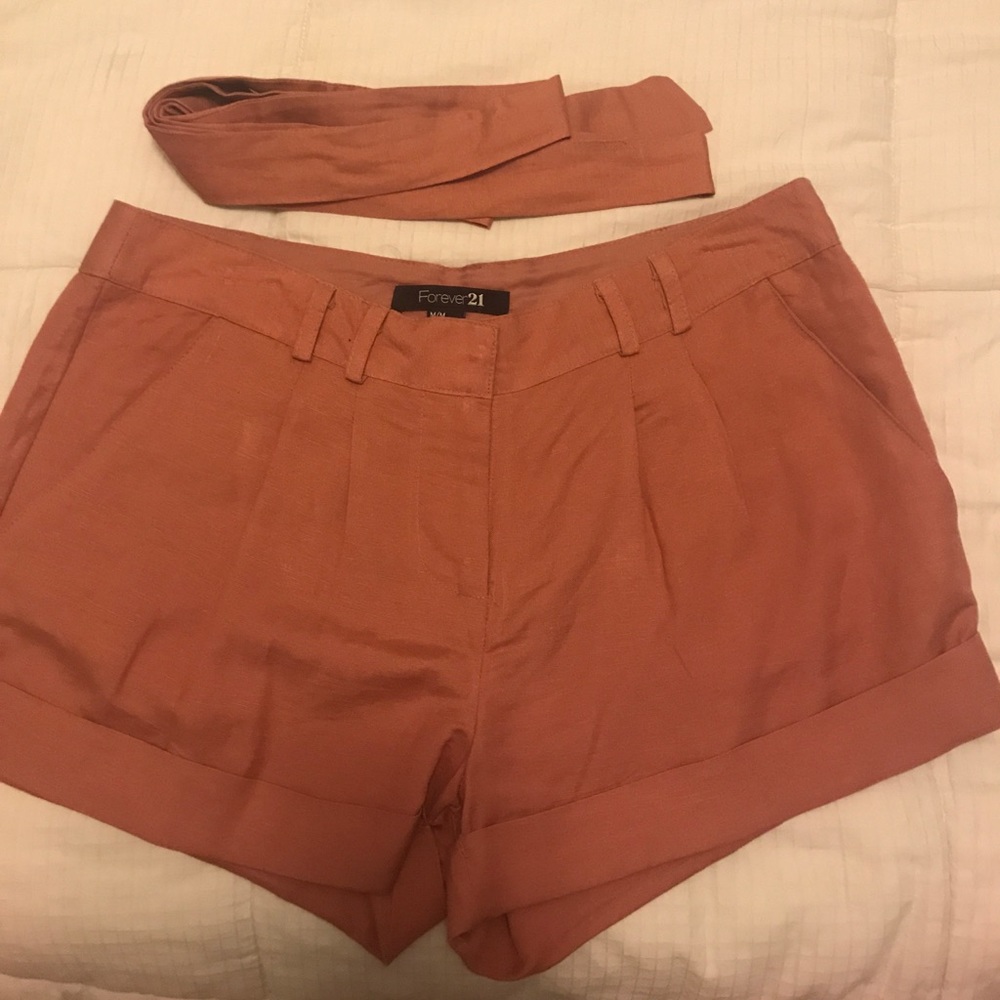 Linen shorts