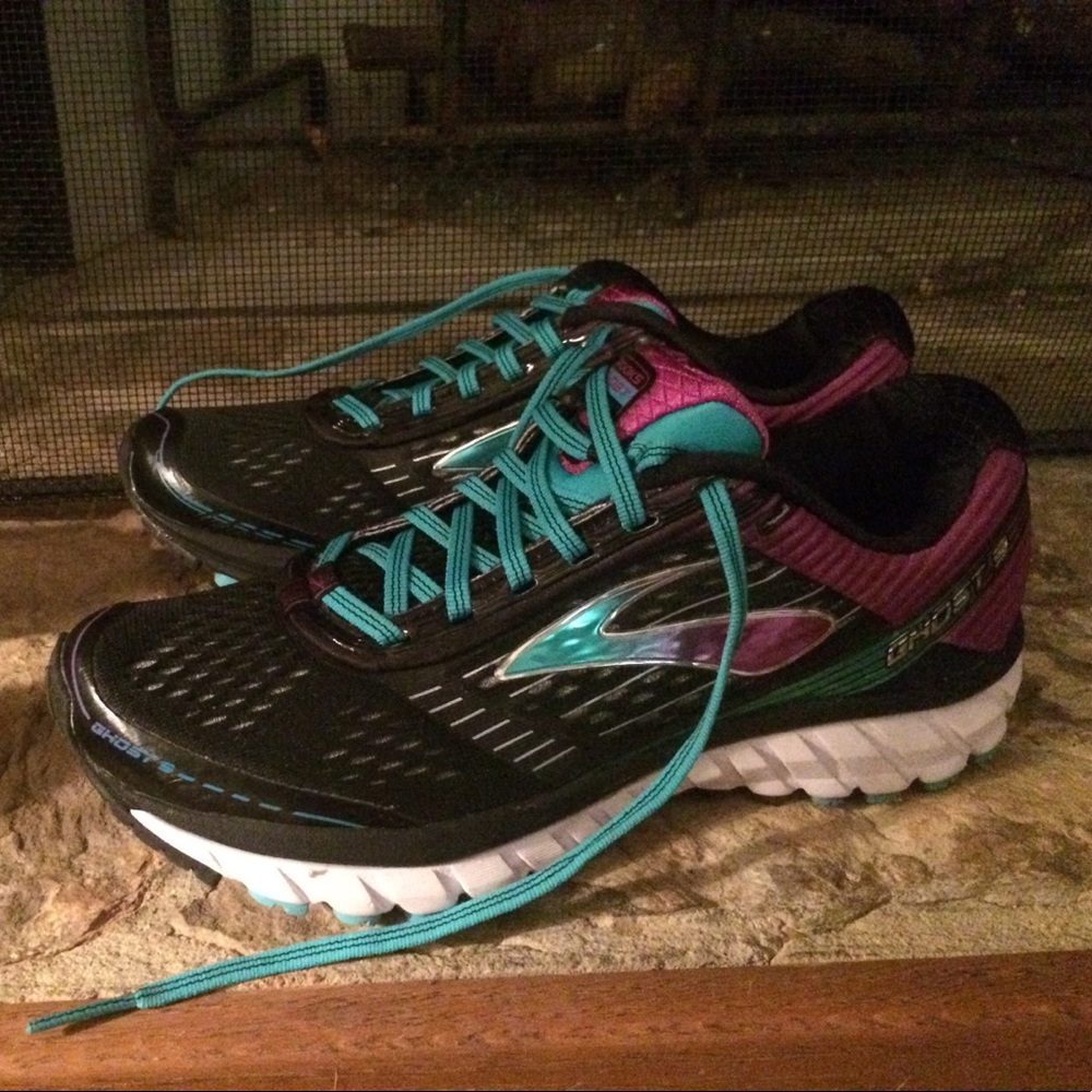 Brooks Ghost