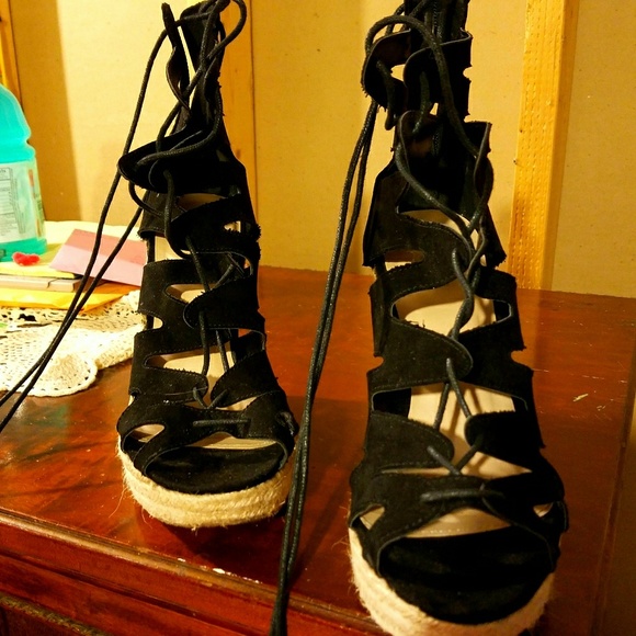 Wedges - Picture 2 of 4