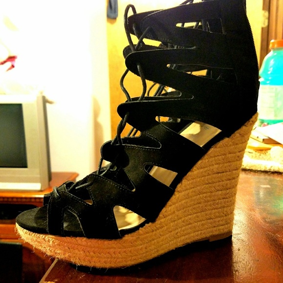 Wedges - Picture 4 of 4