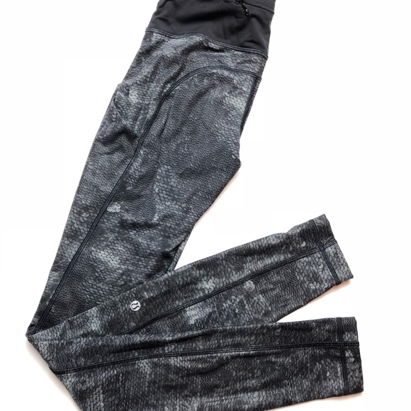 LULULEMON Snakeskin Sequins Speed Tights SOLD OUT - Picture 5 of 8