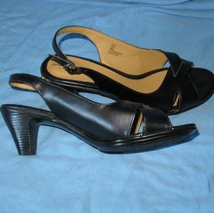 Never used avenue cloud walkers black