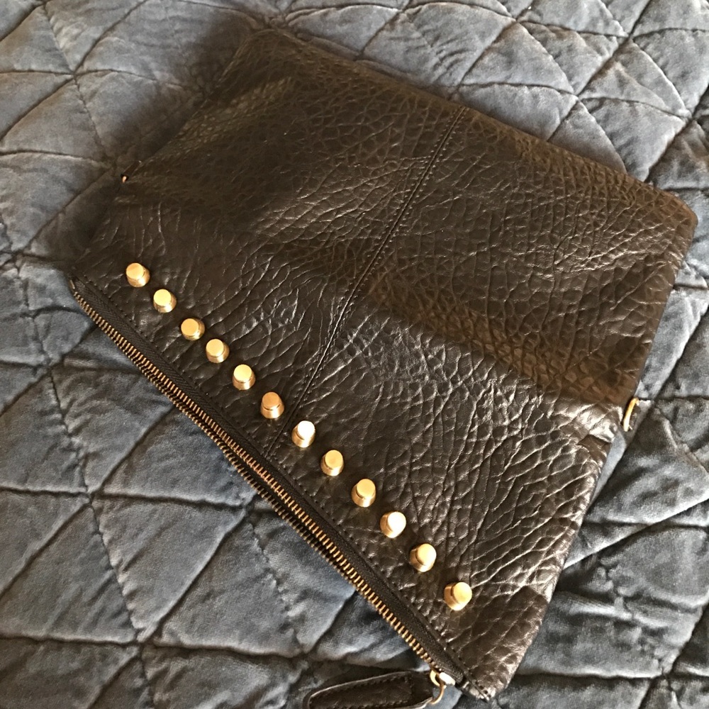 Clutch - Picture 5 of 5